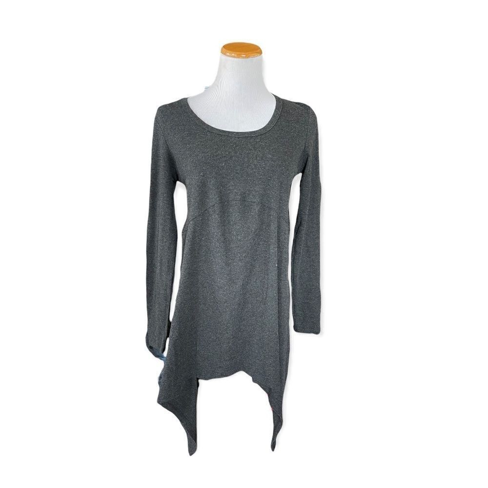 Womens Liz Lange Maternity Sharkbite Angular Top - Sz S